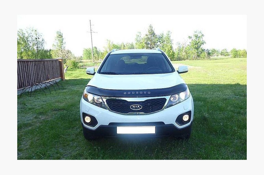 Kia Sorento II XM 2009-2014 гг. Дефлектор капота 2009-2012 (VIP) Image