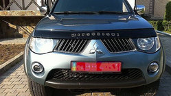 Mitsubishi L200 2006-2015 гг. Дефлектор капота (VIP) фото 1