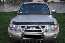 Mitsubishi Pajero Wagon III 1999-2006 гг. Дефлектор капота (VIP) фото 1