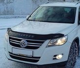 Volkswagen Tiguan 2007-2016 гг. Дефлектор капота (VIP) фото 1