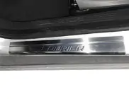 Ford Courier 2014-2023 гг. Накладки на пороги Carmos V1 (4 шт, нержавейка) фото 2