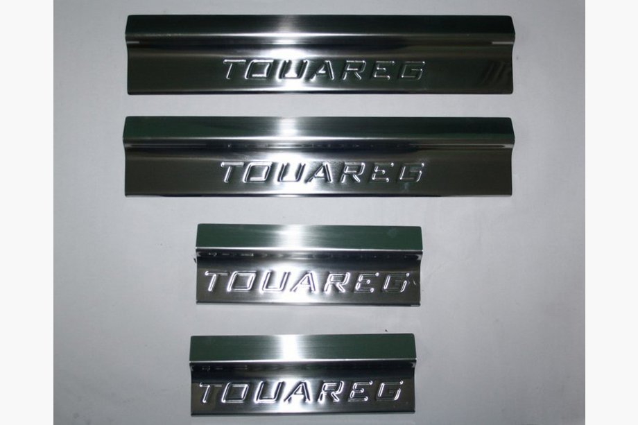 Volkswagen Touareg 2002–2010 гг. Накладки на пороги Широкие (4 шт, нержавейка) Фото 1