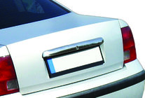 Volkswagen Passat B5 1997-2005 гг. Хромированная накладка над номером (1996-2000, нержавейка) фото 1