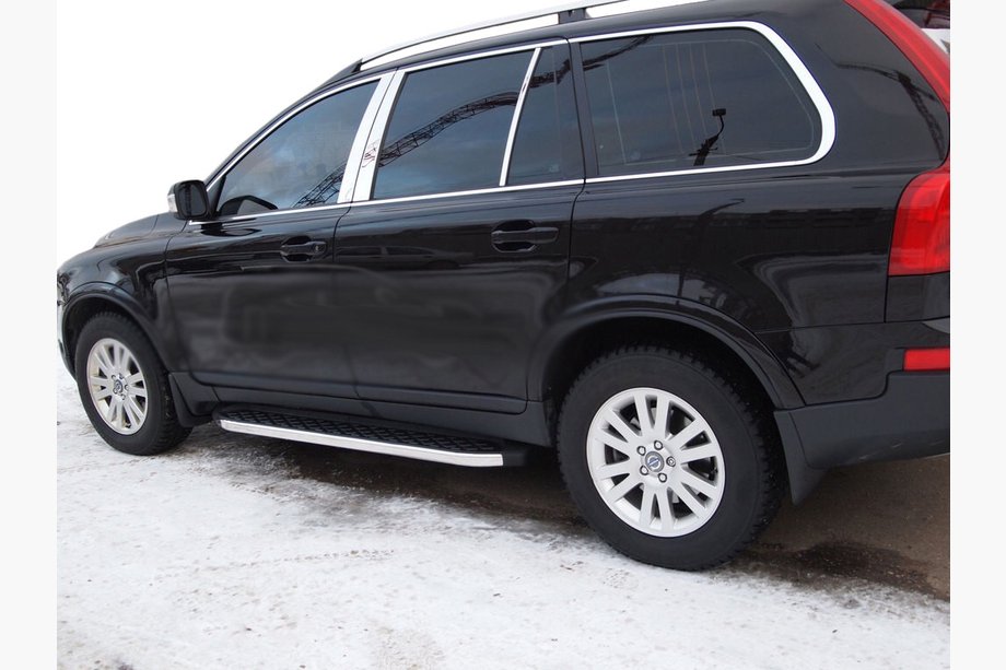 Volvo XC90 2002-2014 гг. Боковые Подножки BlackLine (2 шт., Алюминий) Image
