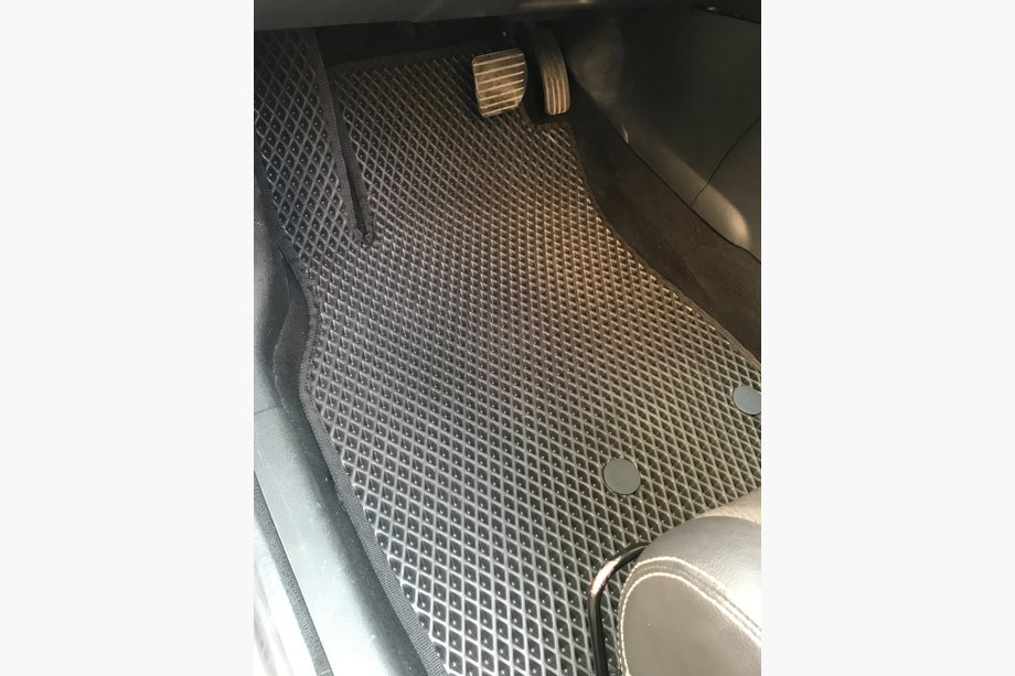 Renault Fluence 2009-2016 гг. Коврики EVA (черные) Image