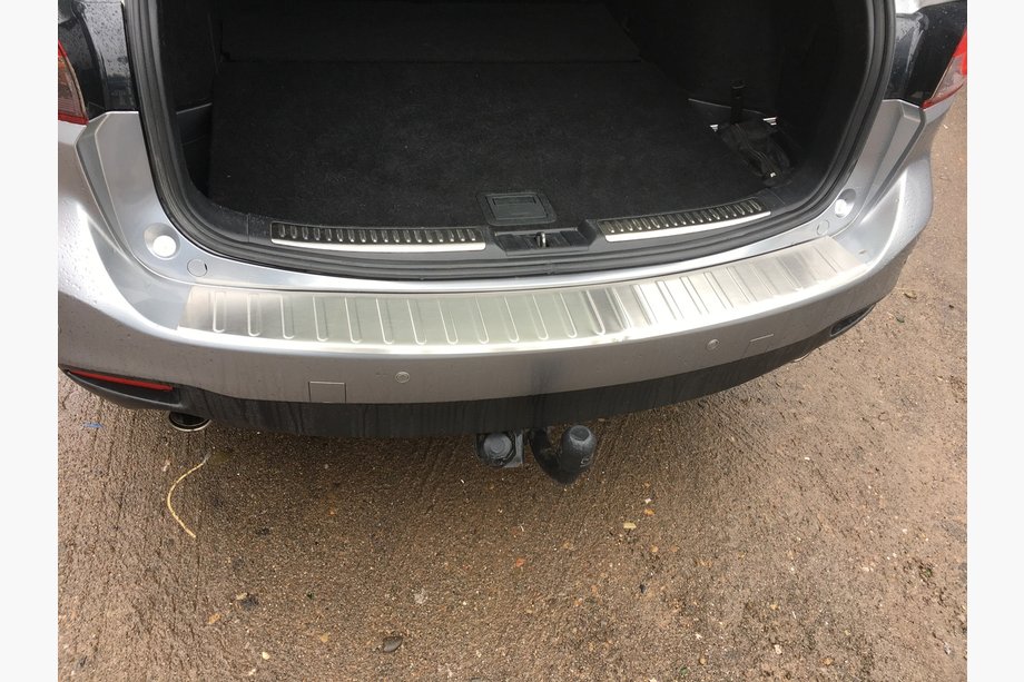 Mazda 6 2012-2024 гг. Накладка на задний бампер Carmos (SW, нержавейка) Image