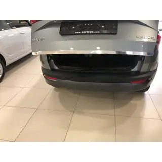 Накладка на багажник нержавейка