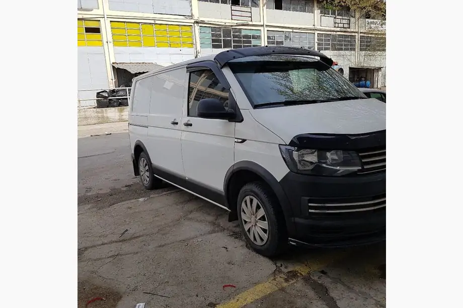 Volkswagen T5 Transporter 2003-2010 гг. Комплект расширителей арок и молдингов (11 деталей) Фото 3