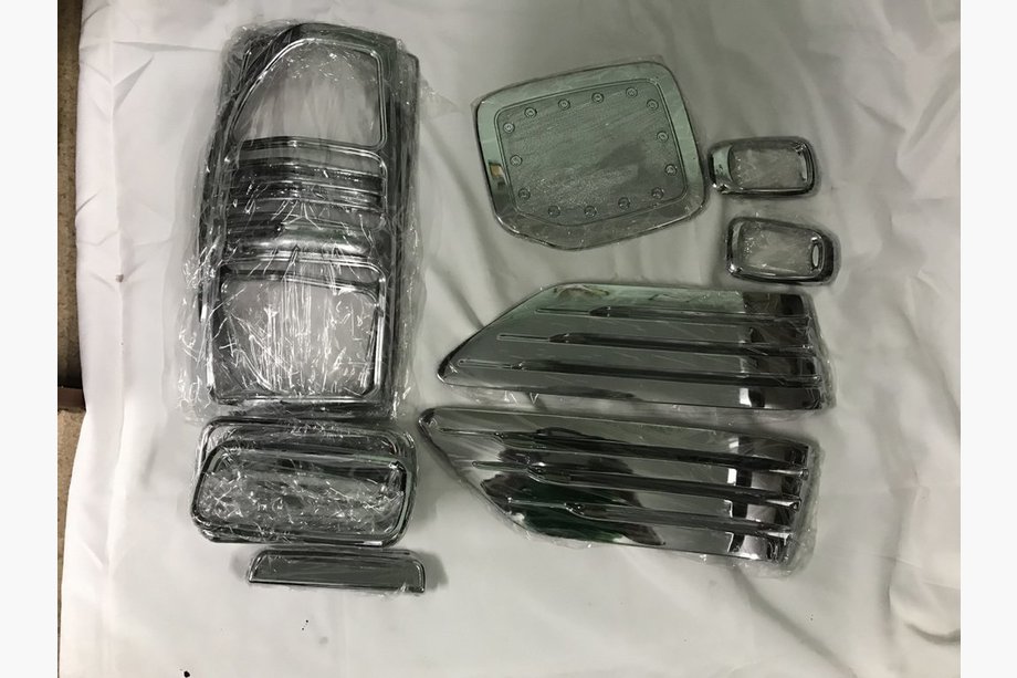 Toyota Land Cruiser 90 Prado 1996-2002 гг. Хром Пакет (Комплект) Image