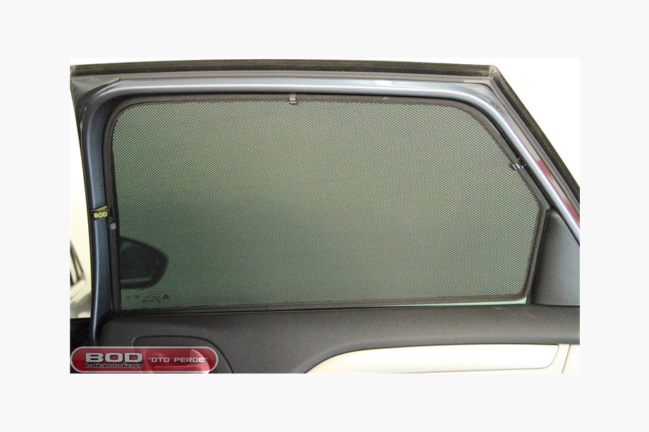 Citroen C-4 2010-2018 гг. Солнцезащитные шторки (5 шт, вставные) Image