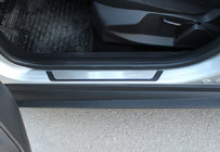 Volkswagen Golf 6 2008-2014 гг. Зимние накладки фото 5