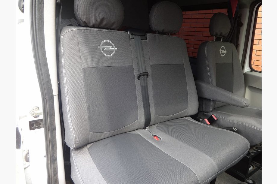 Nissan Interstar 2002-2010 гг. Авточехлы (Тканевые, Classik) Image
