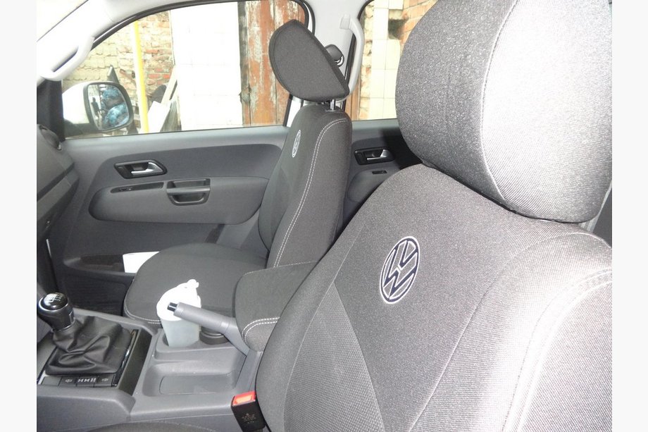 Volkswagen Amarok 2010-2022 гг. Авточехлы (Тканевые, Classik) Image