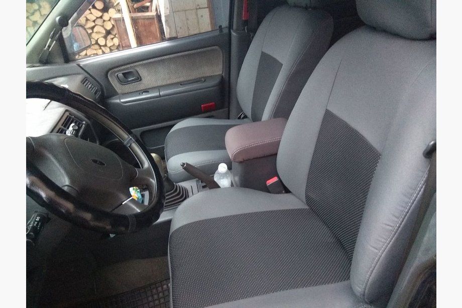 Mitsubishi Space Wagon 1998-2004 гг. Авточехлы (Тканевые, Classik) Image
