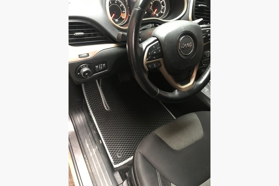 Jeep Cherokee KL 2013- гг. Коврики EVA (черные) Image