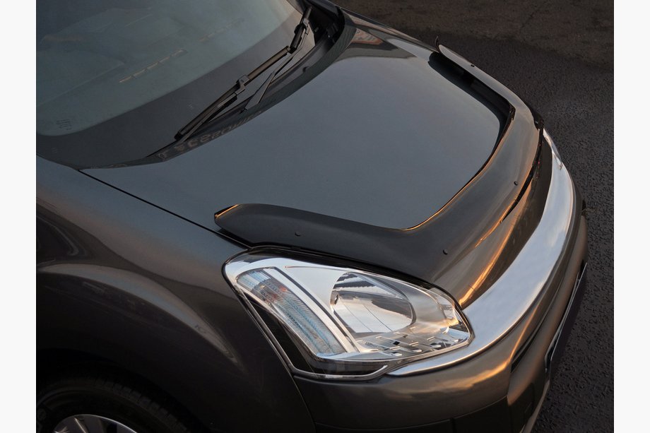 Peugeot Partner Tepee 2008-2018 гг. Дефлектор капота длинный (EuroCap) Image