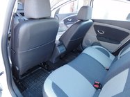 Renault Fluence 2009-2016 гг. Авточехлы (2009-2012, Экокожа↗Ткань, Premium) Раздельные фото 2
