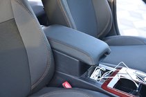 Toyota Camry 2011–2017 гг. Авточехлы (Эко-кожа↗Ткань, Premium) фото 3
