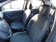 Renault Logan II 2013-2022 гг. Авточехлы (Эко-кожа↗Ткань, Premium) фото 1