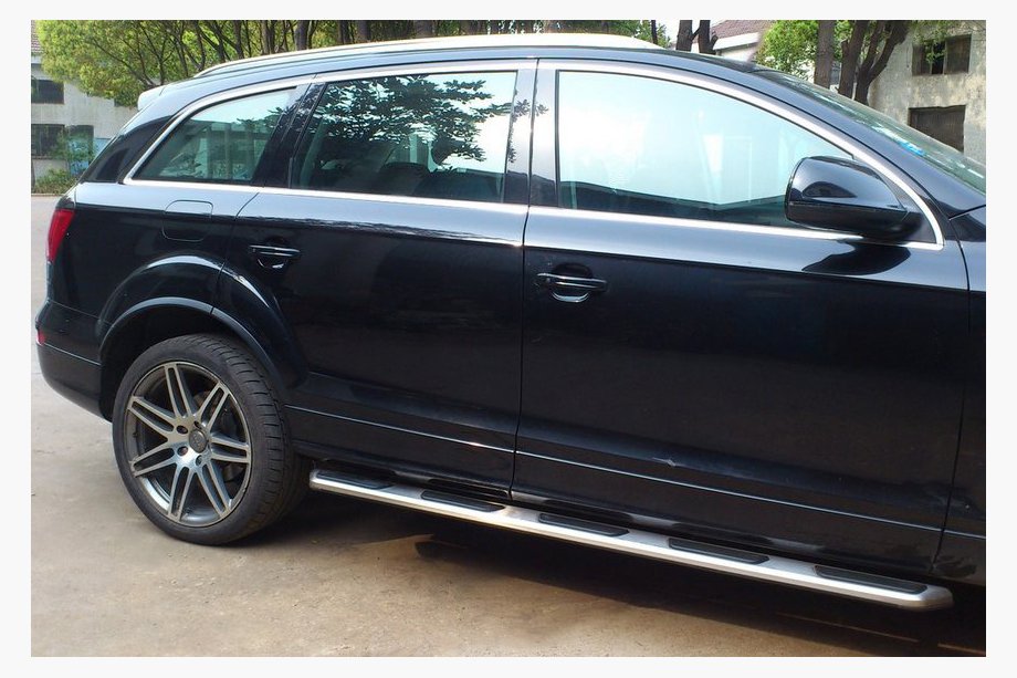 Audi Q7 2005-2015 гг. Боковые Подножки OEM (2 шт., Алюминий) Image