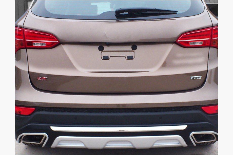 Hyundai Santa Fe 3 2012-2018 гг. Задняя накладка на бампер (2012-2016) Image