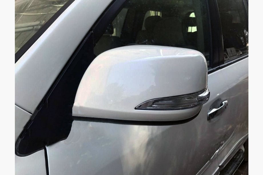 Toyota Land Cruiser Prado 150 2009-2023 гг. Накладки на Зеркала (с Поворотником, Стиль 2014) Image
