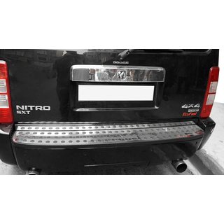 Накладка на задний бампер нержавейка Dodge Nitro 2006-2011 гг. фото 1