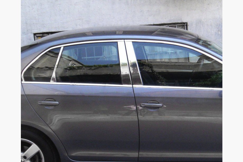 Volkswagen Jetta 2006-2011 гг. Накладки на дверные стойки из нержавеющей стали (6 шт) Image