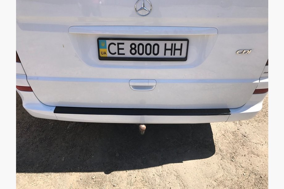 Mercedes Vito W639 2004-2014 гг. Накладка на задний бампер с загибом (DDU, пластик) Фото 3