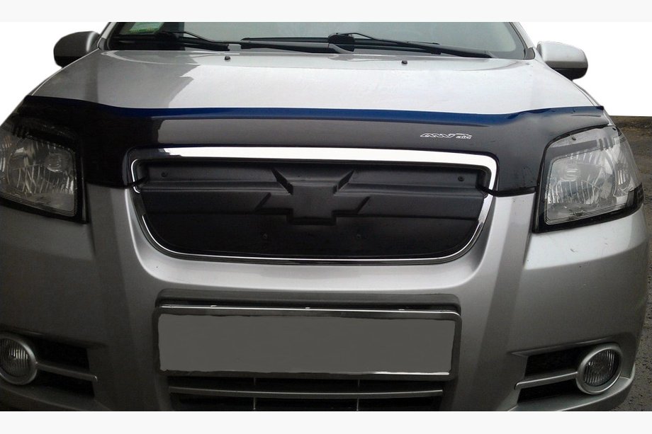 Chevrolet Aveo T250 2005-2011 гг. Зимняя решетка Глянцевая Image