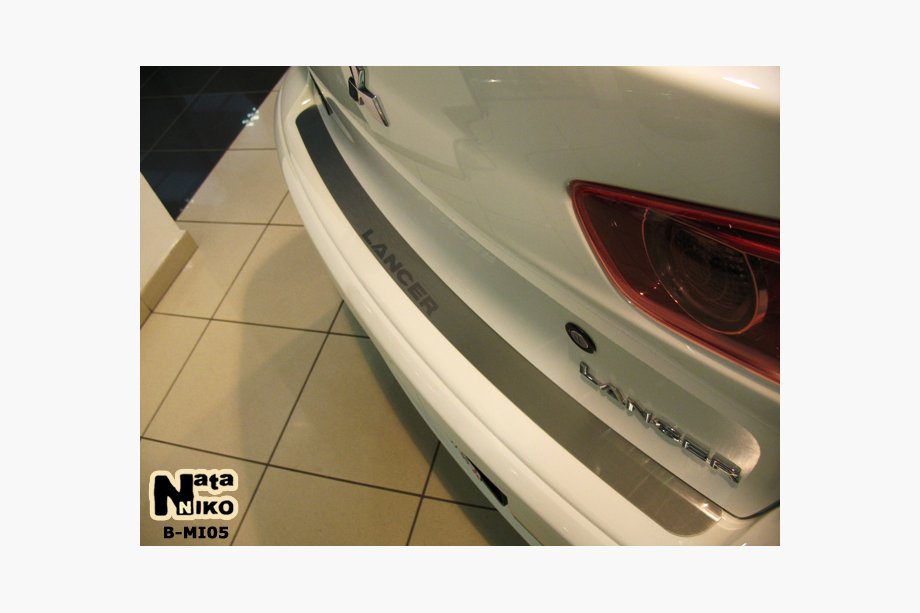 Mitsubishi Lancer X 2008- гг. Накладка на задний бампер без бортика SD Nataniko (нержавейка) Image