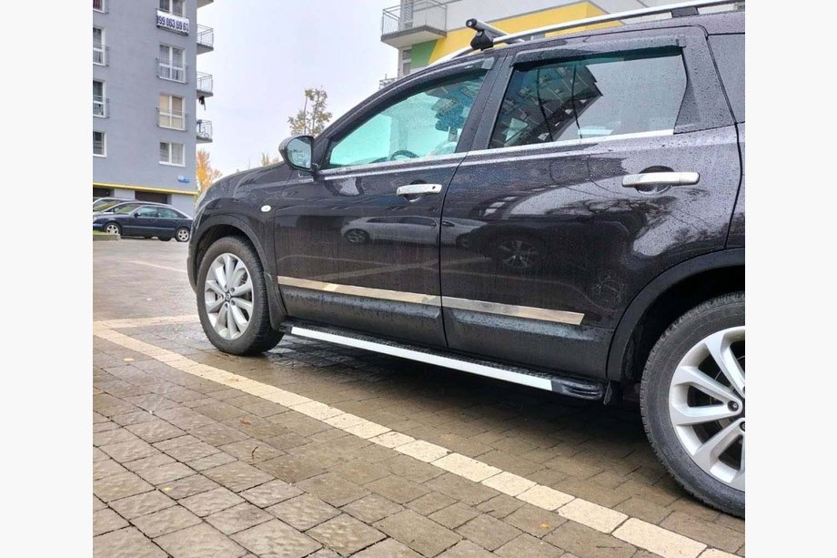 Nissan Qashqai 2010-2014 гг. Боковые Подножки Maya V1 (2 шт., Алюминий) Image