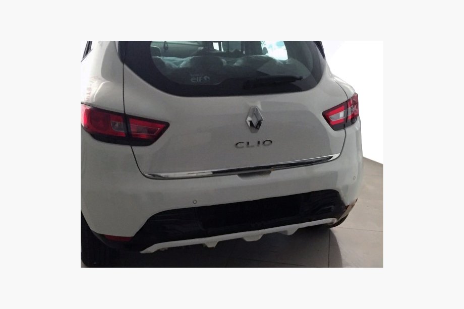 Renault Clio IV 2012-2019 гг. Накладка на задний бампер (грунтованная под покраску) Image