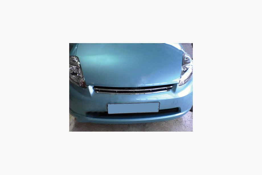 Daihatsu Sirion 2005-2015 гг. Накладка на решетку радиатора нержавеющая сталь Image