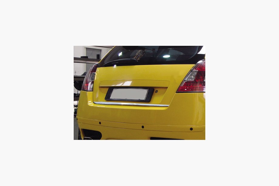 Fiat Stilo 2001-2007 гг. Накладка на багажник нержавейка Image