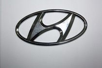 Hyundai Accent 2006-2010 гг. Автомобильный Значок Hyundai Accent фото 1