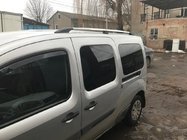 Renault Kangoo 2008–2020 гг. Хромированные Рейлинги Стандартная база, пластиковые ножки фото 3