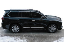 Lexus LX570/450d 2008-2022 гг. Молдинги на двери (Дизайн 2016+) фото 8