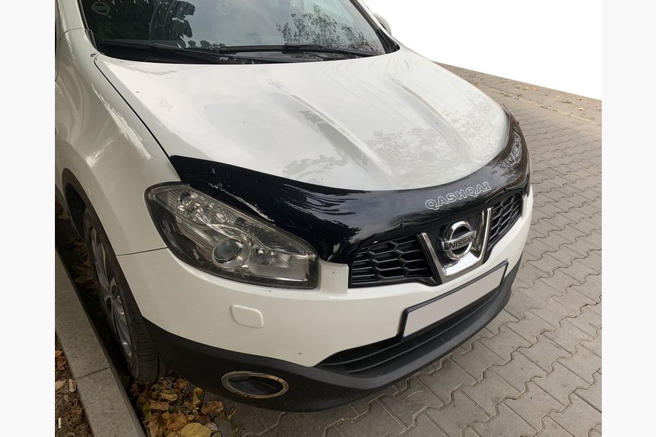 Nissan Qashqai 2014-2021 гг. Дефлектор капота VIP (2014-2017) Image