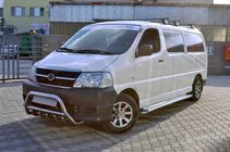 Toyota HiAce Кенгурятник WT003 (нержавейка) фото 3