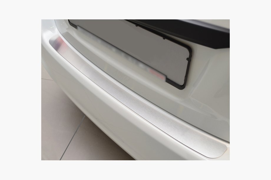 Toyota Yaris 2010-2020 гг. Накладка на Задний Бампер Natanika (Нержавейка) Image
