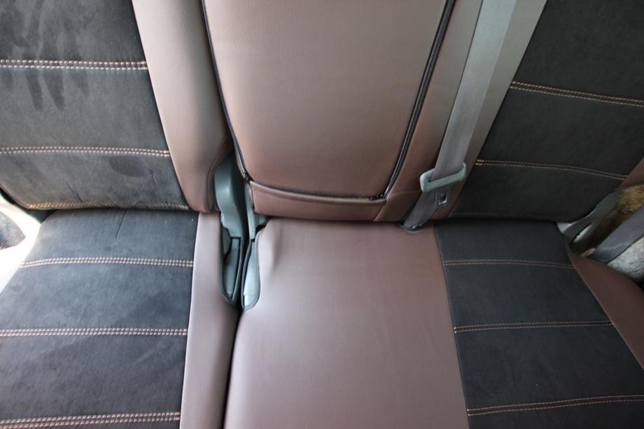 Toyota Land Cruiser Prado 120 2002-2009 гг. Авточехлы экокожа+ткань+алькантара Antara A088 (полный салон) Фото 14