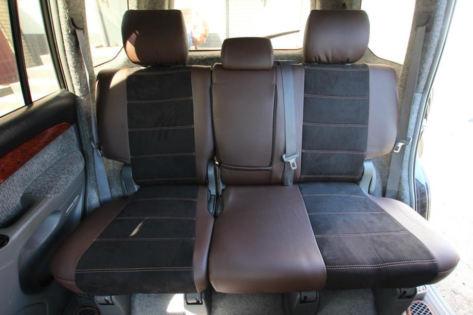 Toyota Land Cruiser Prado 120 2002-2009 гг. Авточехлы экокожа+ткань+алькантара Antara A088 (полный салон) Фото 6