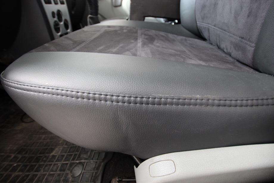 Renault Logan I 2005-2008 гг. Авточехлы экокожа+ткань+алькантара Antara A001 (полный салон) Фото 2