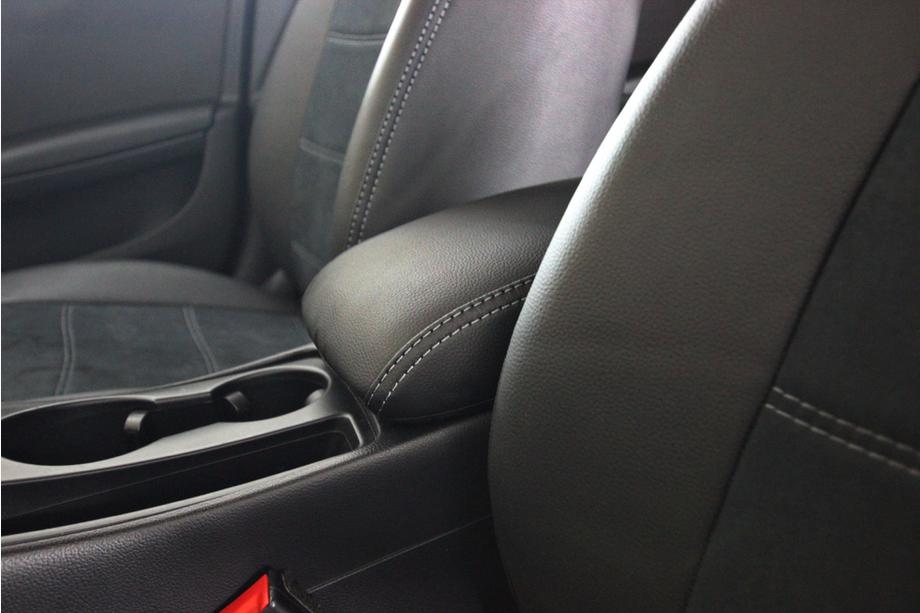 Audi A4 B8 2007-2015 гг. Авточехлы экокожа+ткань+алькантара Antara A001 (полный салон) Фото 10