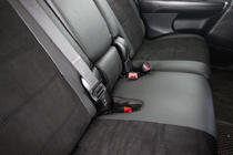 Dodge Journey 2008-2020 гг. Авточехлы ЭкоКожа+Ткань+Алькантара Antara A001 (3 Ряда) фото 10
