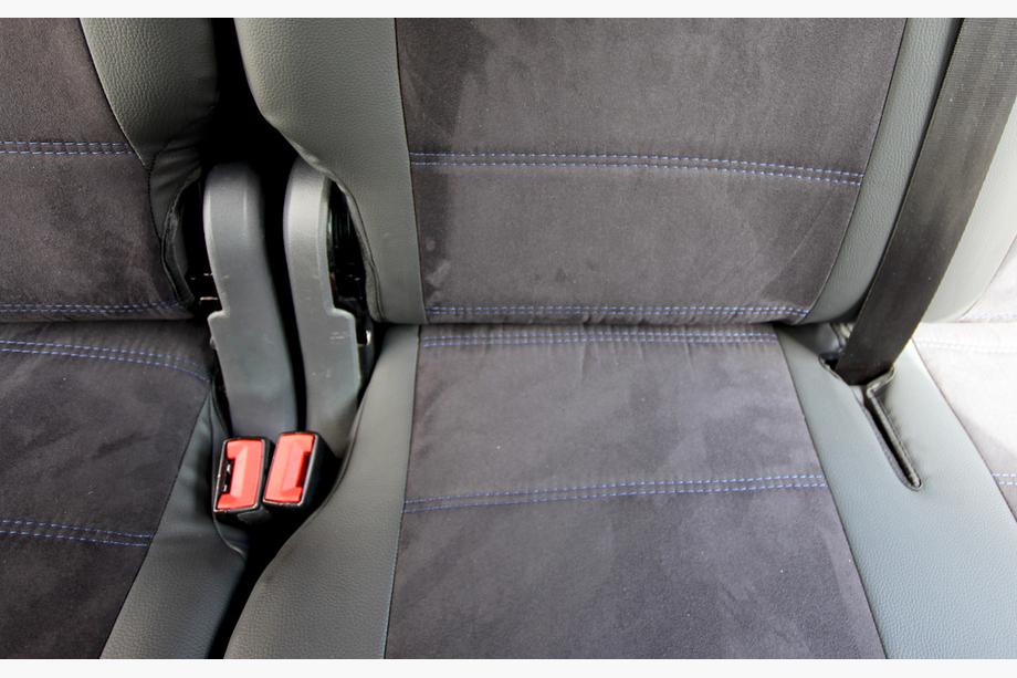 Volkswagen Caddy 2010-2015 гг. Авточехлы Эко-кожа+Ткань+Алькантара Antara A001b (Полный комплект) Фото 6