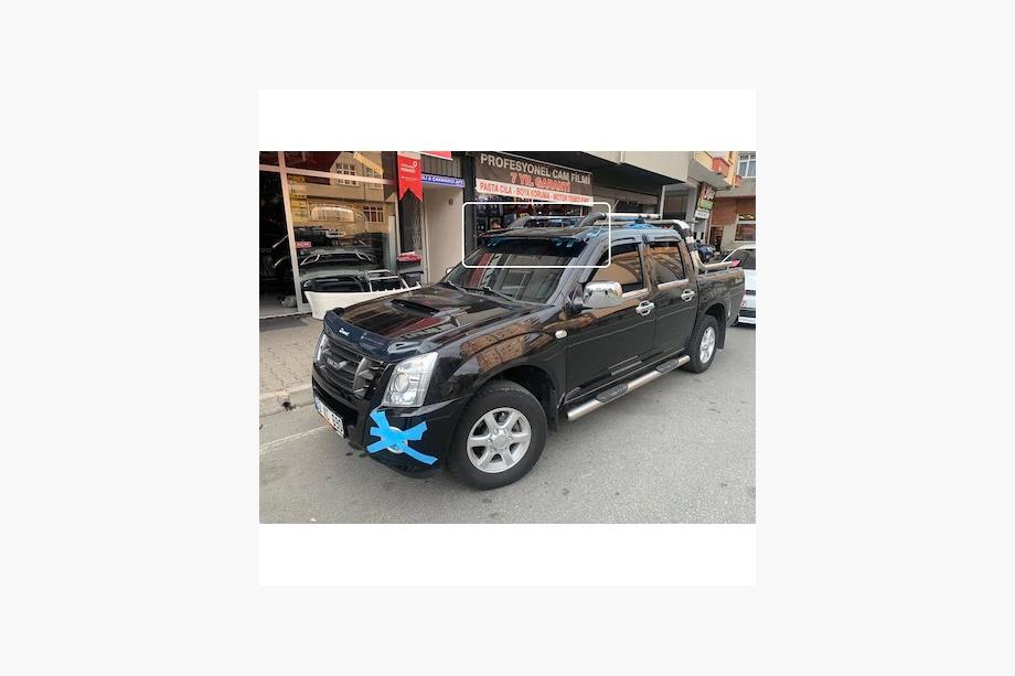 Isuzu D-Max 2011-2019 гг. Козырек на лобовое стекло на раме V1 (черный глянец, 5мм) Image