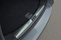 Ford Kuga/Escape 2013-2019 гг. Накладка на порог багажника 2016-2019 (2 части, нержавейка) фото 1