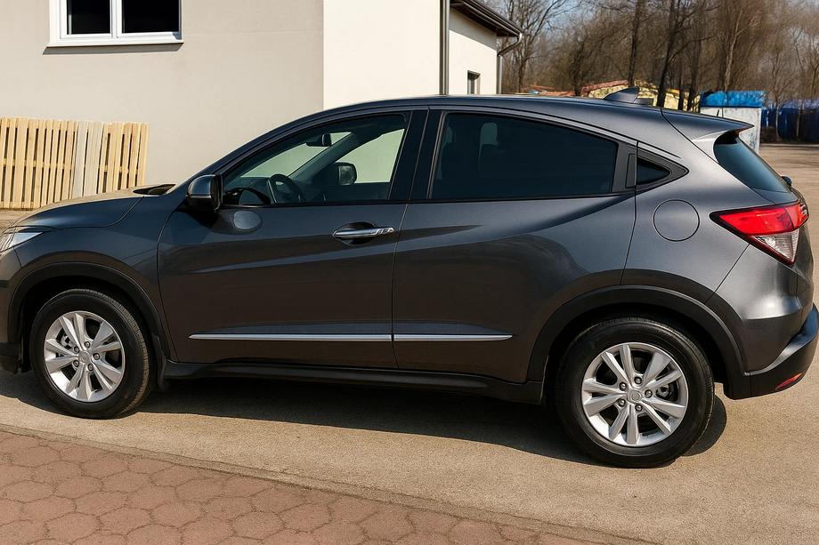 Honda HR-V 2014-2021 гг. Накладки на двери из нержавеющей стали Image